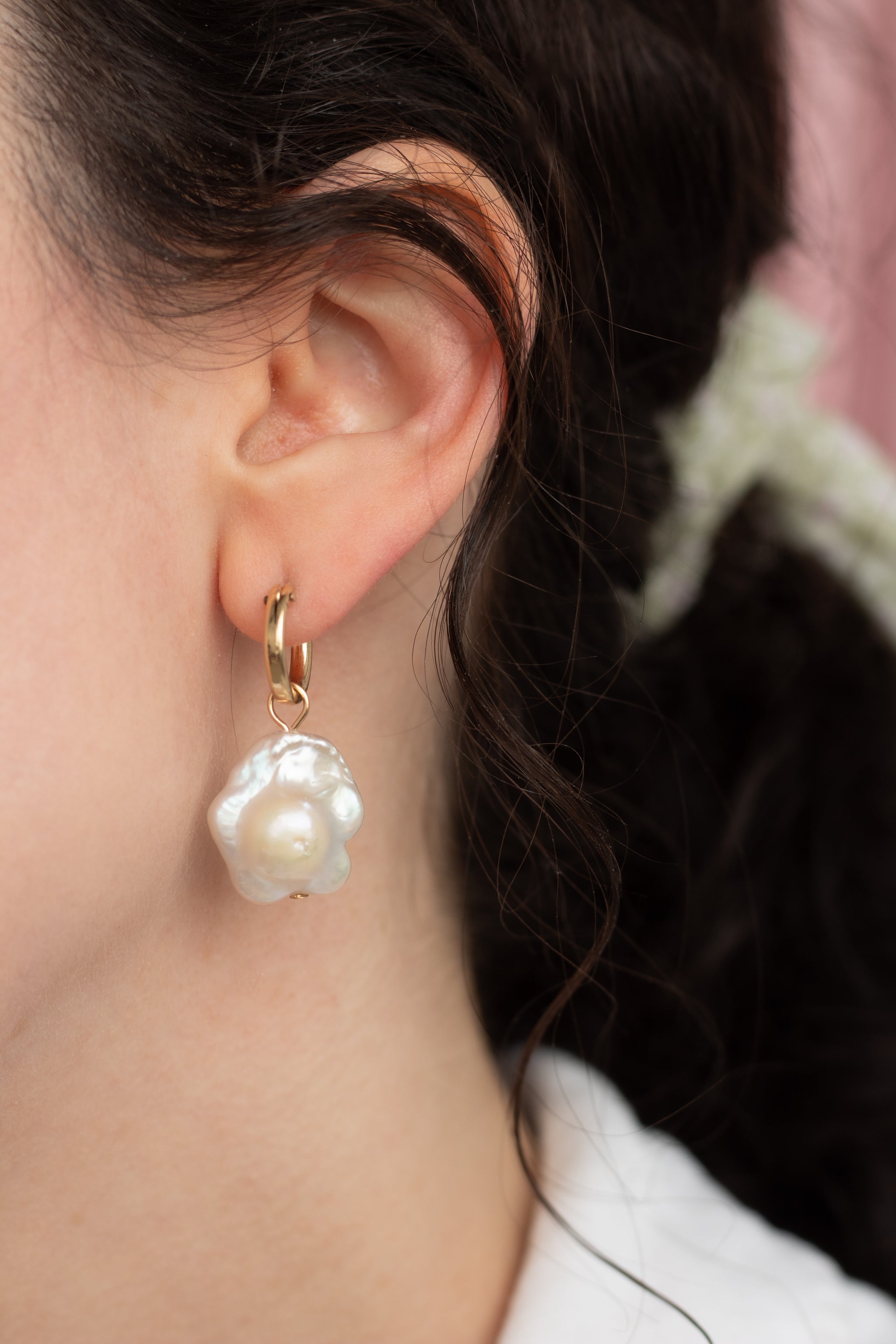 Marguerite Pearl Earrings – Elysian Theory