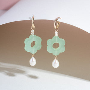 Open image in slideshow, The Camellia Earrings in Seafoam
